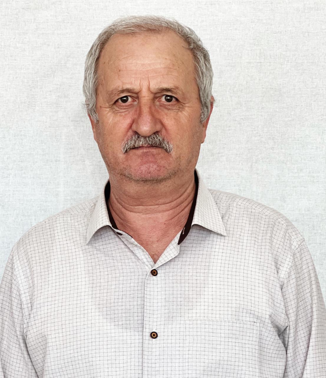 Гиринов Гирин Алиханович.